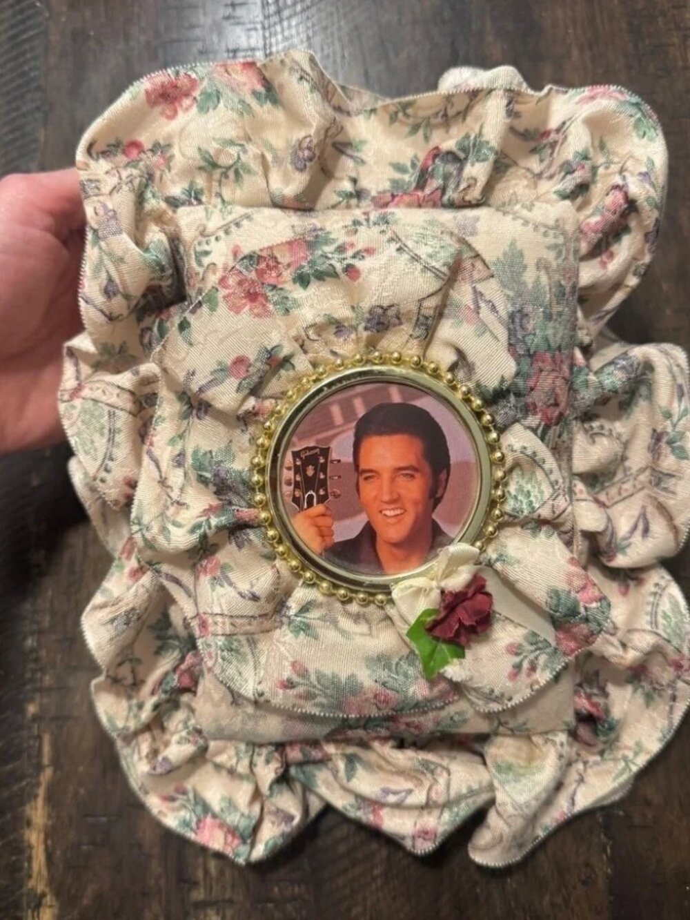 Elvis Presley Floral Ruffled Photo album